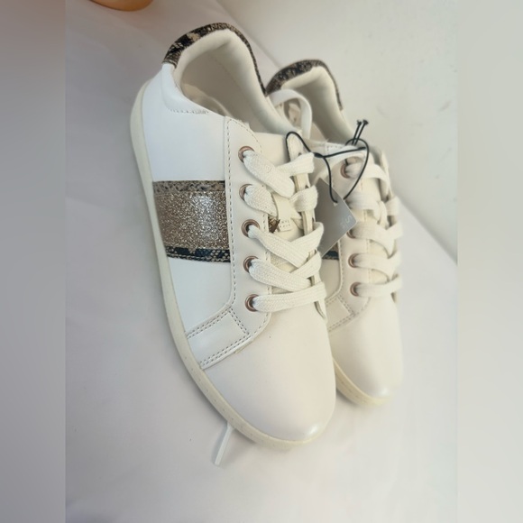 West Loop Fashion SHOES WOMEN  Sneakers White & Gold Bling - Picture 3 of 7